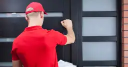 Ile można zarobić jako kurier? Sprawdź realne zarobki i modele pracy