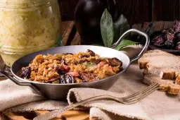 Czy płukać kapustę kiszoną do bigosu? Oto, co musisz wiedzieć