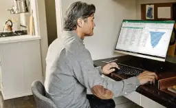 Jak zrobić sumę w Excelu? Proste metody, które zaoszczędzą czas