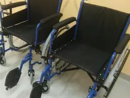 Gdzie wypożyczyć wózek inwalidzki za darmo i uniknąć kosztów?