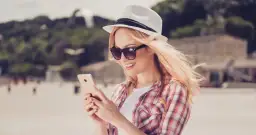 Ile internetu w roamingu Plus na kartę? Sprawdź dostępne pakiety