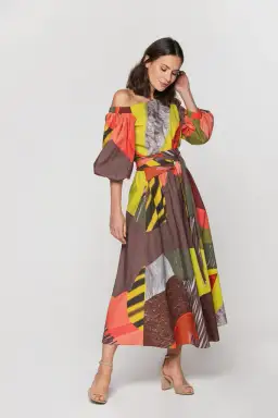 Jak dobrać fryzurę do sukienki: 5 trików na idealny look