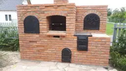 Jaka cegła na kominek? Poznaj najlepsze materiały do budowy kominka