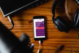 Najlepsze gadżety audio do smartfona, które warto mieć!