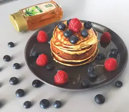 Jak zrobić proteinowe pancakes, które zachwycą smakiem i zdrowiem