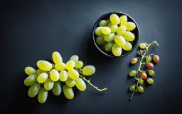 Ile winogron ma kalorii? Poznaj prawdę o wartości odżywczej
