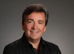 Adam Zdunikowski tenor - fascynująca biografia i osiągnięcia artysty