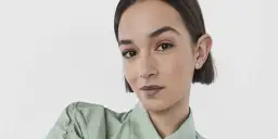 Jaką biżuterię do zielonej sukienki na wesele wybrać, by zachwycić?