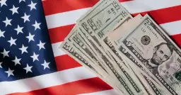 Jak filmy biograficzne kształtują obraz narodowych bohaterów?