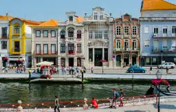 Zalety łączenia podróży służbowej z wypoczynkiem - trend „bleisure” jako narzędzie motywacyjne