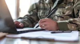 Jak napisać życiorys do wojska? Praktyczne wskazówki i przydatne porady