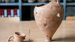 Do czego służy amfora? Odkryj jej niezwykłe zastosowania w historii