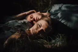 Fotograf czy kamerzysta na wesele - co wybrać, aby nie żałować?