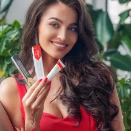 Wysuszone brwi po laminacji? Zastosuj krem, który je nawilży