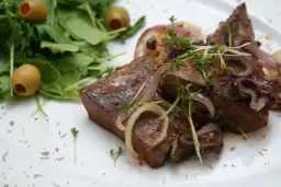 Czy wątróbkę drobiową można mrozić? Oto co musisz wiedzieć