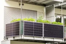 Jak mocno tańsza instalacja fotowoltaiczna może być na balkonie? Przekonaj się!