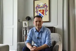 Jak mieszka Sławomir Mentzen? Zaskakujące szczegóły o jego domu