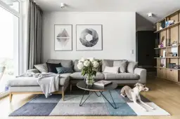 Jakie dodatki do białych ścian w salonie? 15 inspirujących pomysłów