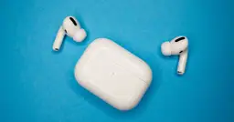 Jak wyczyścić AirPods, aby uniknąć uszkodzeń i poprawić dźwięk