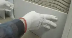 Czy można kłaść kafelki na kafelki? Oto co musisz wiedzieć