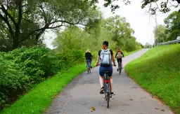 Trasa rowerowa Kraków Tyniec - odkryj piękne miejsca i atrakcje