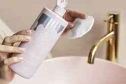 Jak oczyścić cerę: skuteczne metody na zdrową i promienną skórę