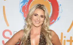 Ile lat ma Kajra? Zaskakująca prawda o jej wieku i karierze