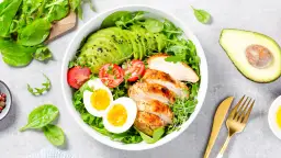 Jakie sałatki do grilla sprawią, że Twoje dania będą wyjątkowe?