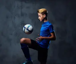 Jak zostać piłkarzem nożnym - kluczowe kroki do sukcesu w sporcie