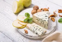 Czy ser pleśniowy jest zdrowy: fakty i opinie ekspertów o wpływie na zdrowie