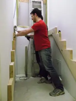 Jak samemu zrobić schody: Kompletny poradnik dla majsterkowiczów