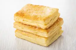 Ile kalorii ma ciasto francuskie: wszystko co musisz wiedzieć o kaloryczności