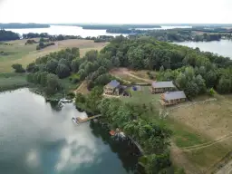 Domek nad jeziorem Pojezierze Drawskie - idealne miejsce na wypoczynek