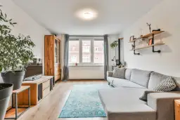 Jaki kolor kanapy do ciemnych mebli? Oto najlepsze wybory dla Twojego wnętrza