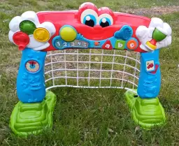 Bramka zabawka: interaktywna radość dla dzieci bez frustracji