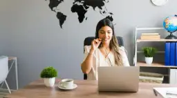 Ile można zarobić na biurze podróży? Sprawdź realne zarobki!