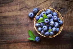 Ile kalorii mają borówki amerykańskie - wartości odżywcze na 100g i porcję