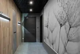 Jaką tapetę wybrać do ciemnego przedpokoju: 8 sprawdzonych rozwiązań