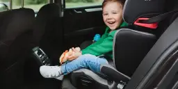 Jak zamontować fotelik bez bazy - uniknij błędów i zapewnij bezpieczeństwo