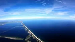 Jak długi jest Półwysep Helski? Dokładna długość i ciekawostki geograficzne