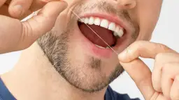 Jak dbać o dziąsła, aby uniknąć problemów z zębami i bólu