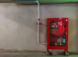 Szafka hydrantowa: Klucz do bezpieczeństwa i stylowego wnętrza