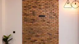 Impregnacja cegły dekoracyjnej na ścianie: Wybierz i zrób to sam!