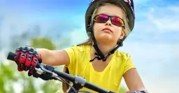 Czy ubezpieczenie szkolne obejmuje wakacje? Sprawdź, co musisz wiedzieć