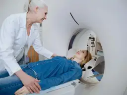 Jak się ubrać na rezonans kręgosłupa: 8 kluczowych wskazówek