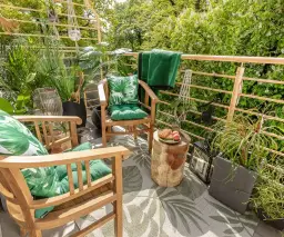 Jak urządzić taras w bloku, aby maksymalnie wykorzystać przestrzeń?