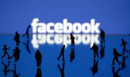 Ile można zarobić na Facebooku? Odkryj różne metody monetyzacji