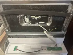 Bezpiecznik w zmywarce zepsuty? Dowiedz się, jak go szybko i tanio wymienić