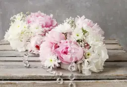 Jakie kwiaty na komunie dla dziewczynki - wybierz idealne bukiety