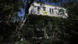 Gdzie mieszka Kaczyński? Odkryj tajemnice jego warszawskiej willi